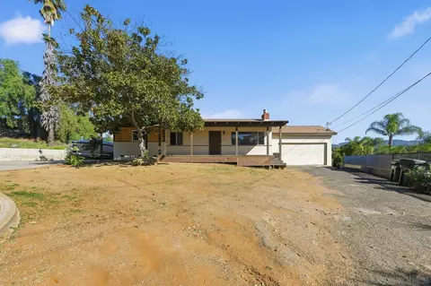Exterior - 612 Momar Ln, Escondido, CA 92027 photo 1 of 11