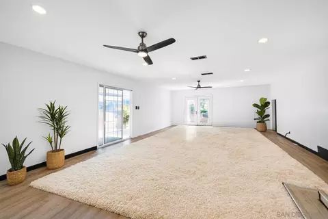 Living - 612 Momar Ln, Escondido, CA 92027 photo 1 of 4