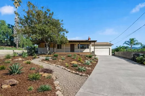 612 Momar Ln, Escondido, CA 92027