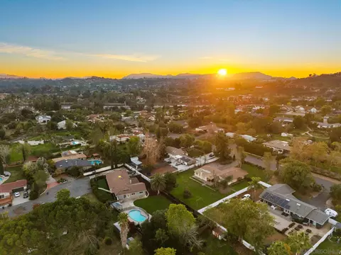 958 Berkshire Ct, Escondido, CA 92025 photo 34