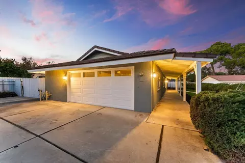 958 Berkshire Ct, Escondido, CA 92025 photo 31