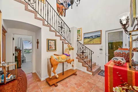 Entry Way - 7215 Daffodil Pl, Carlsbad, CA 92011 photo 3 of 3
