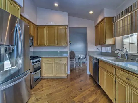 Kitchen - 2338 Larkspur Dr, Alpine, CA 91901 photo 2 of 6
