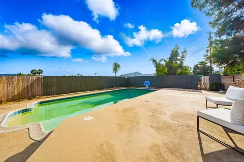 Exterior - 12049 Coping Pl, Lakeside, CA 92040 photo 5 of 7