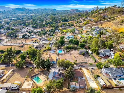 View/Area - 12049 Coping Pl, Lakeside, CA 92040 photo 2 of 2