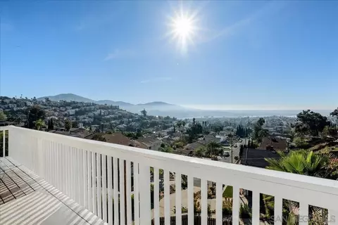 9559 Chestnut St, Spring Valley, CA 91977 photo 12