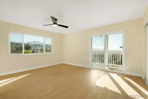 9559 Chestnut St, Spring Valley, CA 91977 photo 8