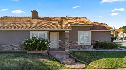 Exterior - 245 Bass Ct, Perris, CA 92571 photo 2 of 9