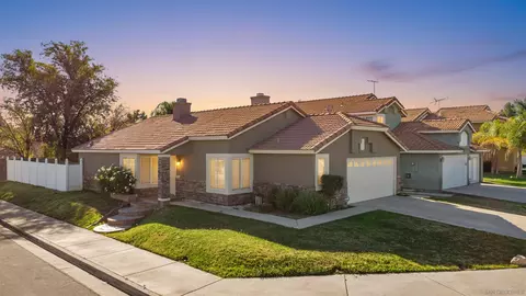 245 Bass Ct, Perris, CA 92571