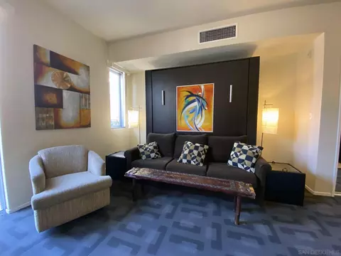 445 Island Ave #312, San Diego, CA 92101
