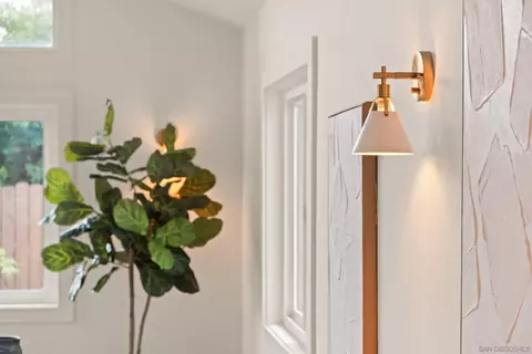Entry Way - 2713 Lancelot Dr, Oceanside, CA 92054 photo 1 of 1