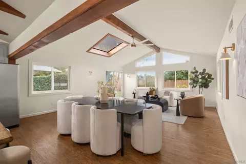 2713 Lancelot Dr, Oceanside, CA 92054