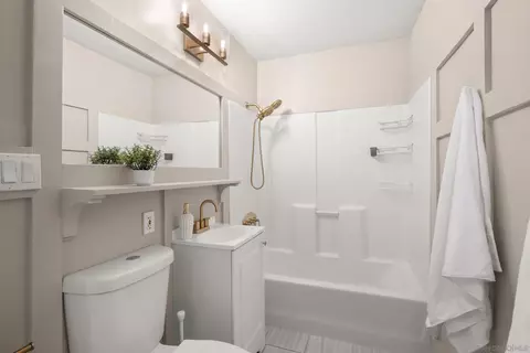 Bath - 2713 Lancelot Dr, Oceanside, CA 92054 photo 2 of 2
