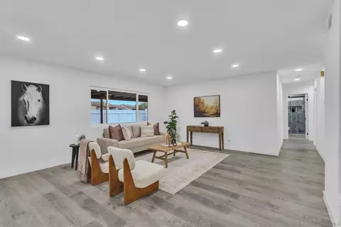 Living - 9253 Les Rd, Santee, CA 92071 photo 3 of 3