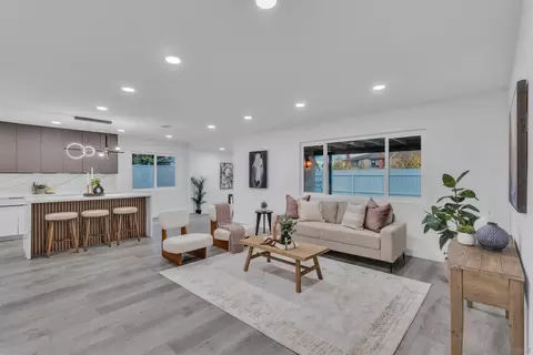Living - 9253 Les Rd, Santee, CA 92071 photo 1 of 3