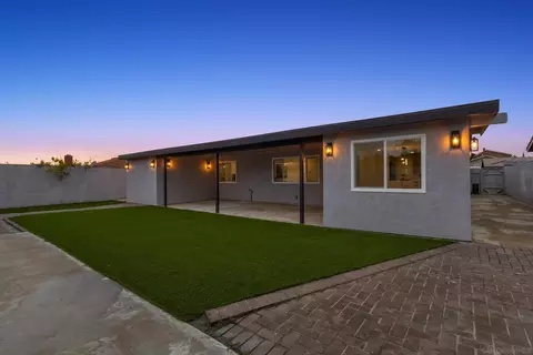 Exterior - 9253 Les Rd, Santee, CA 92071 photo 7 of 8
