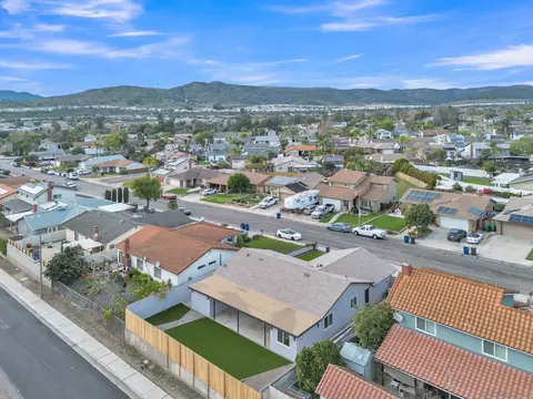 View/Area - 9253 Les Rd, Santee, CA 92071 photo 6 of 7