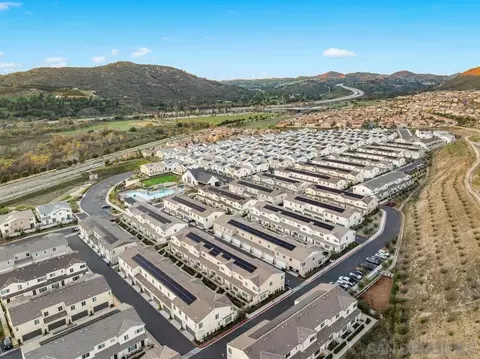 View/Area - 347 Sweet Pl, Fallbrook, CA 92028 photo 1 of 3