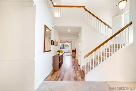 Entry Way - 872 Oro Grande St, Oceanside, CA 92057 photo 2 of 7