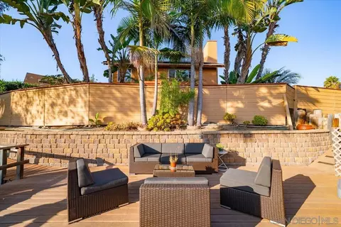 Exterior - 872 Oro Grande St, Oceanside, CA 92057 photo 28 of 33