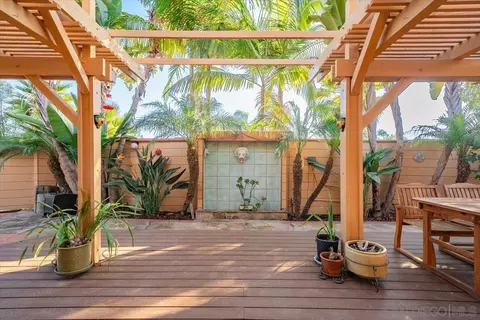 Exterior - 872 Oro Grande St, Oceanside, CA 92057 photo 10 of 33