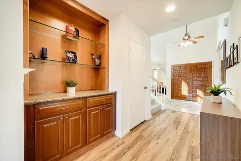 Entry Way - 872 Oro Grande St, Oceanside, CA 92057 photo 5 of 7