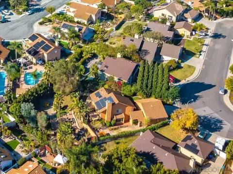 View/Area - 872 Oro Grande St, Oceanside, CA 92057 photo 2 of 2