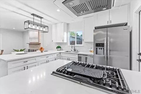 Kitchen - 9737 Roe Dr, Santee, CA 92071 photo 1 of 7