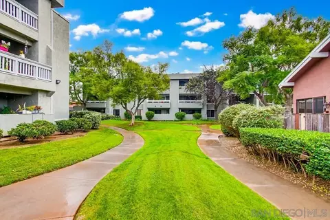 Exterior - 1010 E Washington Ave #72, Escondido, CA 92025 photo 5 of 8