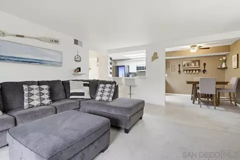 1010 E Washington Ave #72, Escondido, CA 92025