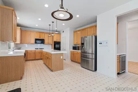 45256 Chateau Ct, Temecula, CA 92592 photo 38
