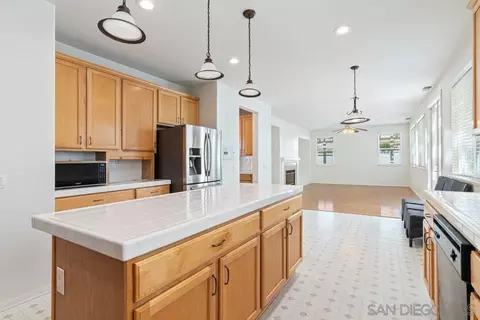 45256 Chateau Ct, Temecula, CA 92592 photo 40