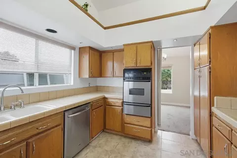 1741 Anza Ave, Vista, CA 92084 photo 11