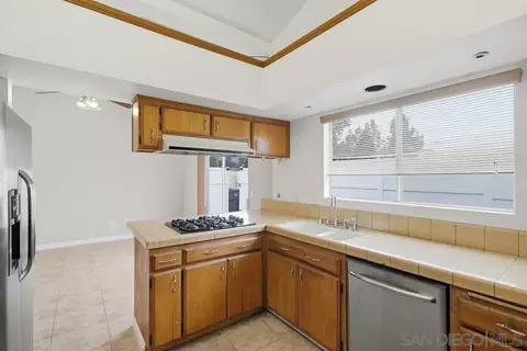 1741 Anza Ave, Vista, CA 92084 photo 12