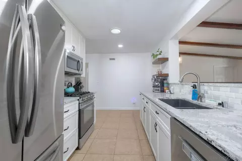Kitchen - 828 Waterloo Ave, El Cajon, CA 92019 photo 5 of 6