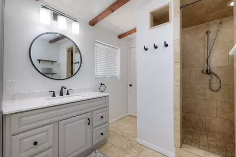 Bath - 828 Waterloo Ave, El Cajon, CA 92019 photo 2 of 2
