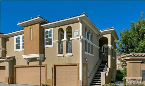 10902 Serafina Ln #49, San Diego, CA 92128