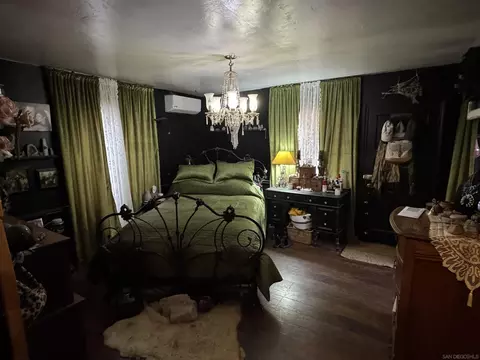 Bedroom - 8468 Golden Ridge Rd, Lakeside, CA 92040 photo 3 of 5