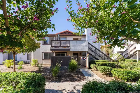 10258 Norma Gardens Dr #4, Santee, CA 92071