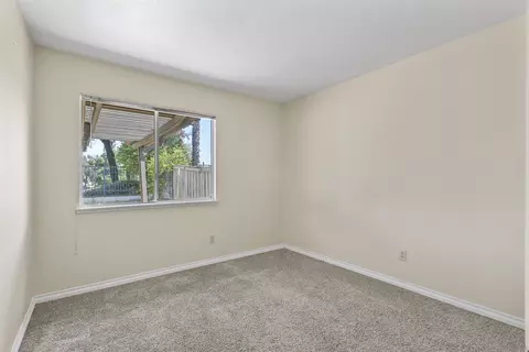 Bedroom - 31060 Corte Anza, Temecula, CA 92592 photo 3 of 9