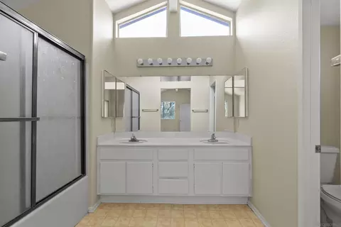 Bath - 31060 Corte Anza, Temecula, CA 92592 photo 1 of 1