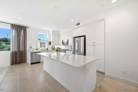Kitchen - 2217 Brix Gln, Escondido, CA 92025 photo 2 of 2
