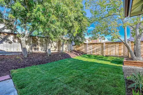1789 Clydesdale Ct, Oceanside, CA 92057 photo 34