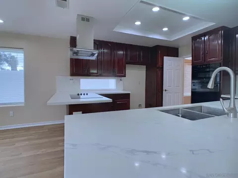 Kitchen - 31352 Via Eduardo, Temecula, CA 92592 photo 2 of 3