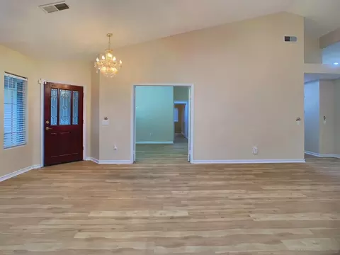 Living - 31352 Via Eduardo, Temecula, CA 92592 photo 4 of 7