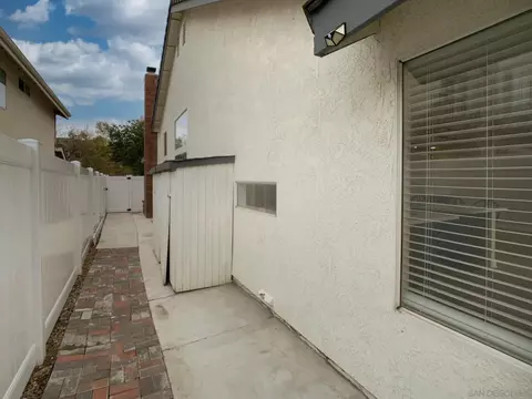 Exterior - 31352 Via Eduardo, Temecula, CA 92592 photo 9 of 11