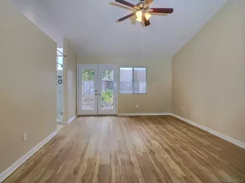 Living - 31352 Via Eduardo, Temecula, CA 92592 photo 6 of 7