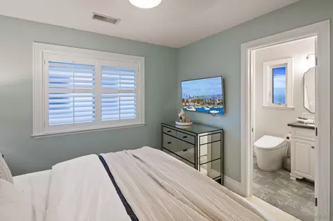 Bedroom - 861 B Ave, Coronado, CA 92118 photo 4 of 7