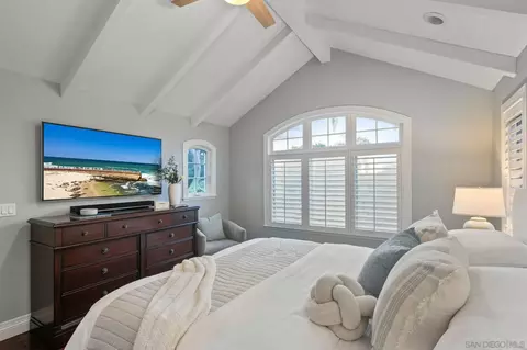 Bedroom - 861 B Ave, Coronado, CA 92118 photo 2 of 7