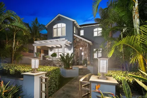 Exterior - 861 B Ave, Coronado, CA 92118 photo 2 of 7